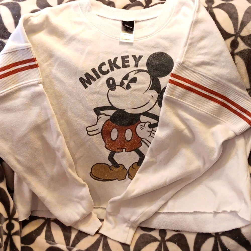 Juniors L Mickey mouse cutoff sweatshirt